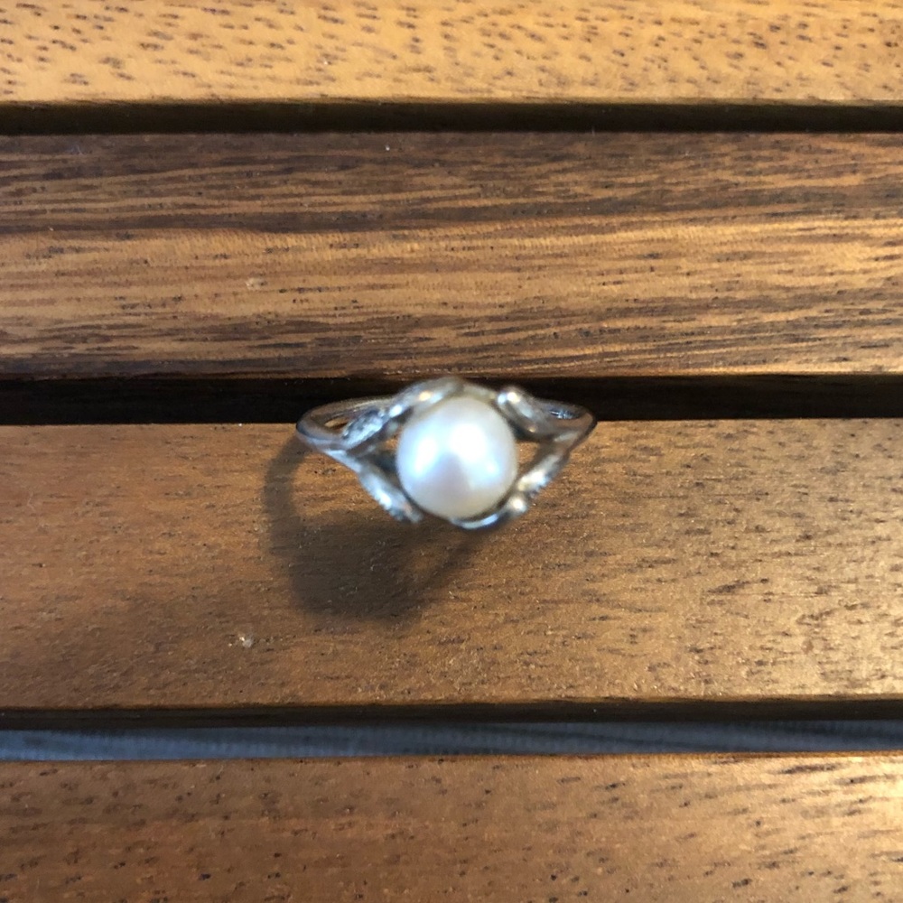 PANDORA Pearl Ring